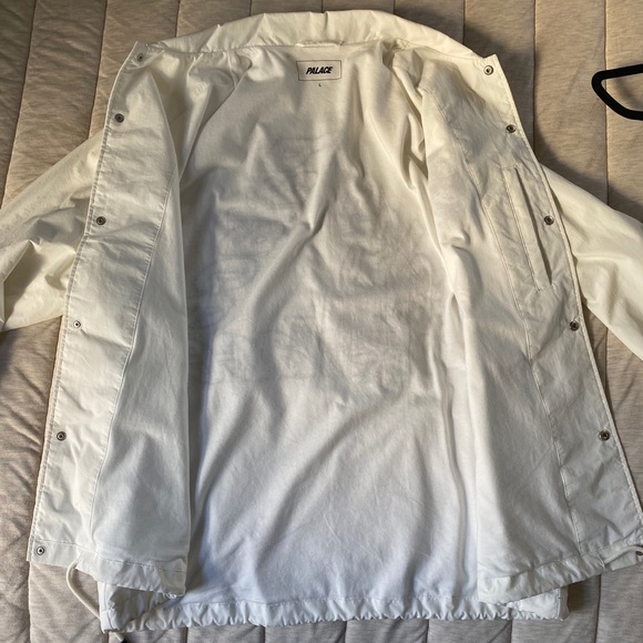 SOLD- off platform - Parrot Palace-3 Coaches Jacket White - Picture 8 of 10